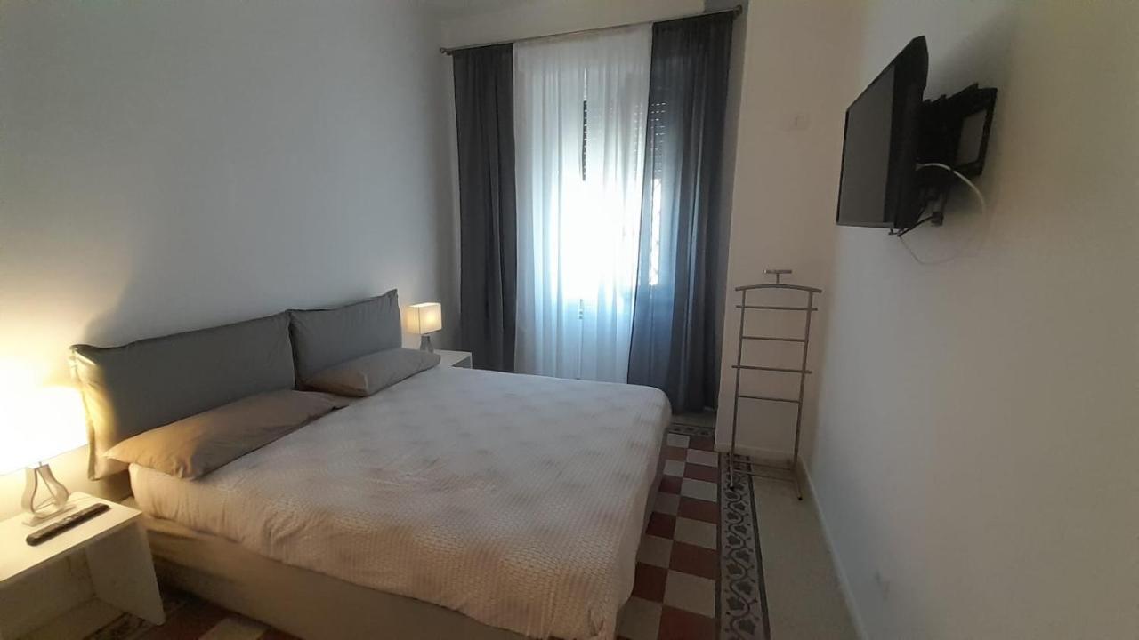Dimora Novella Lägenhet Lido di Ostia Exteriör bild